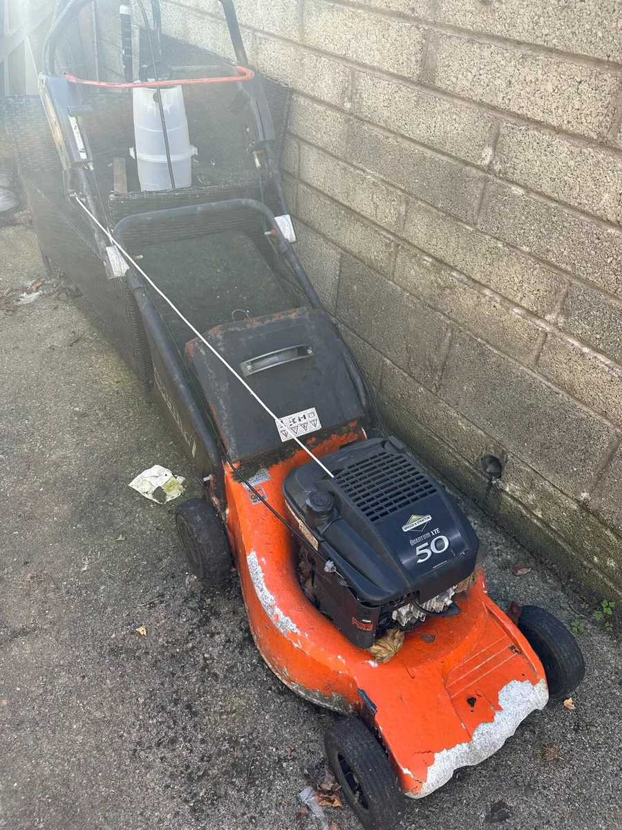 Lawnmower