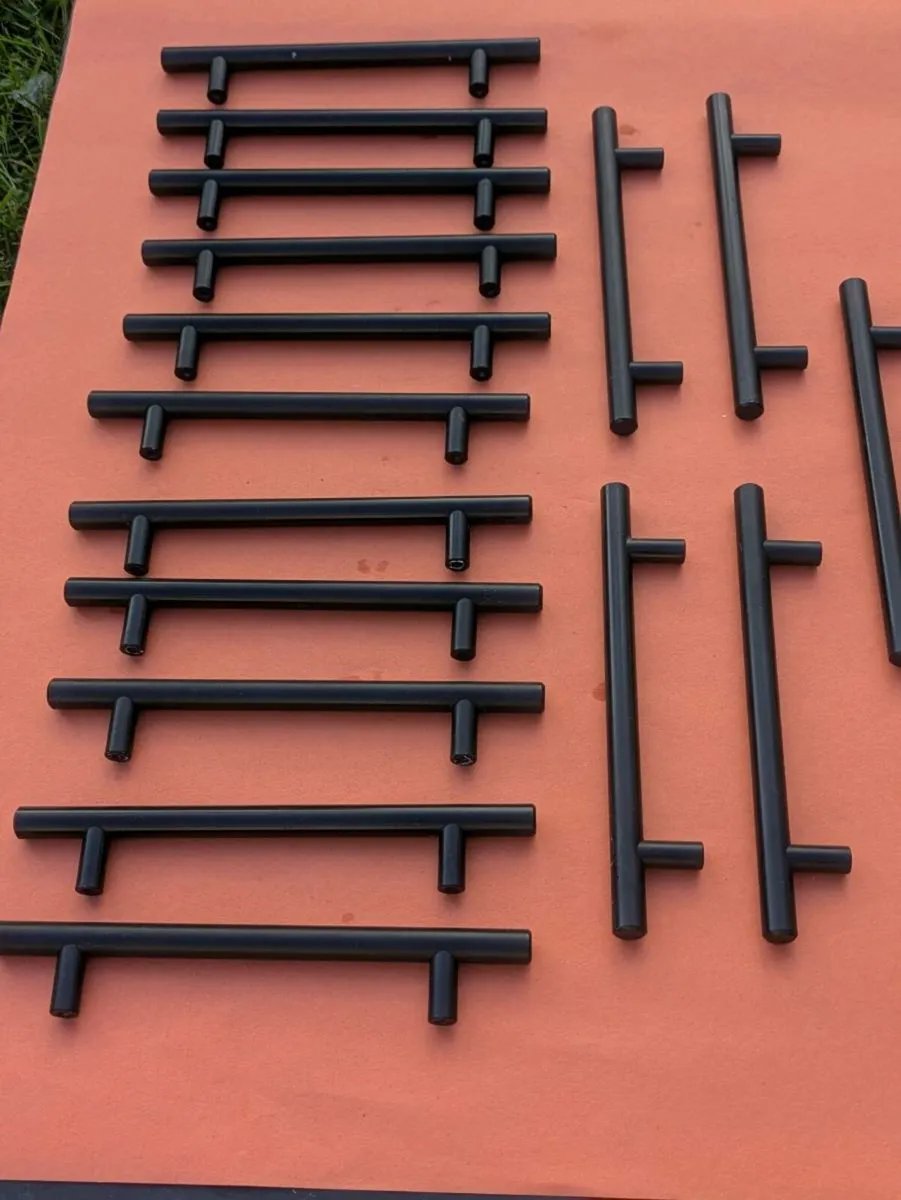 Door handles - Image 1