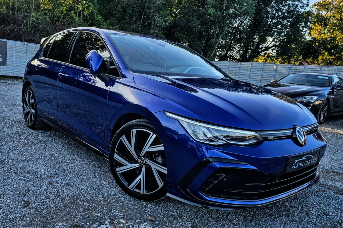 🔥 2023 Volkswagen Golf  1.5 eTSI R-Line Automatic - Image 3