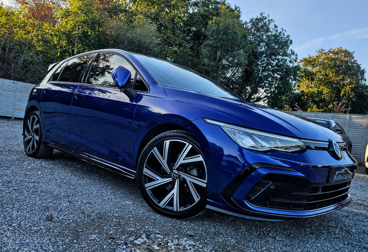 🔥 2023 Volkswagen Golf  1.5 eTSI R-Line Automatic - Image 2