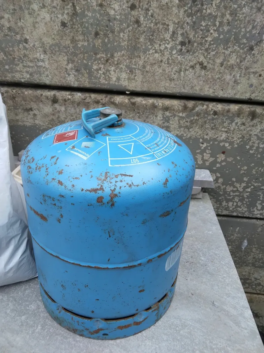 Butane gas cylinder - Image 4