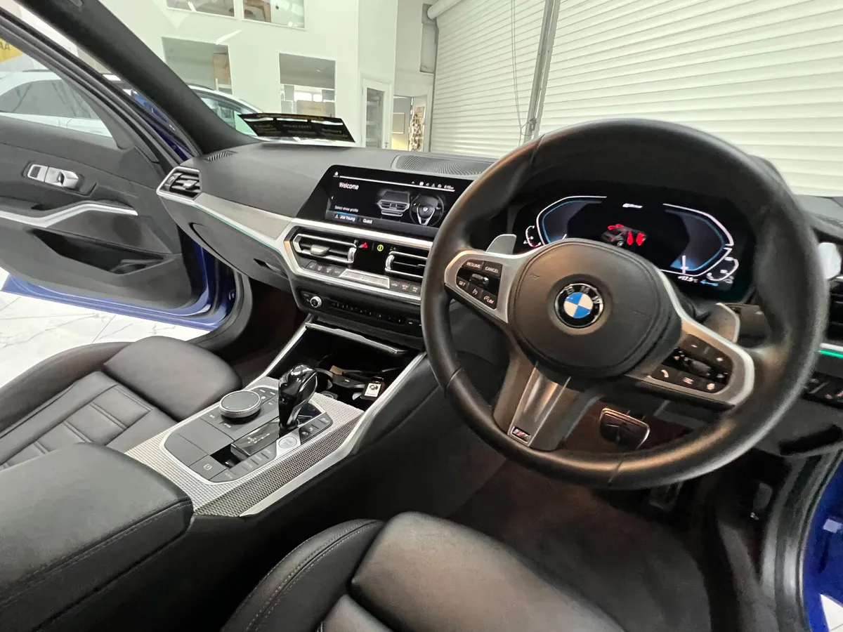 2021 (211 REG) Bmw M-Sport - Image 4