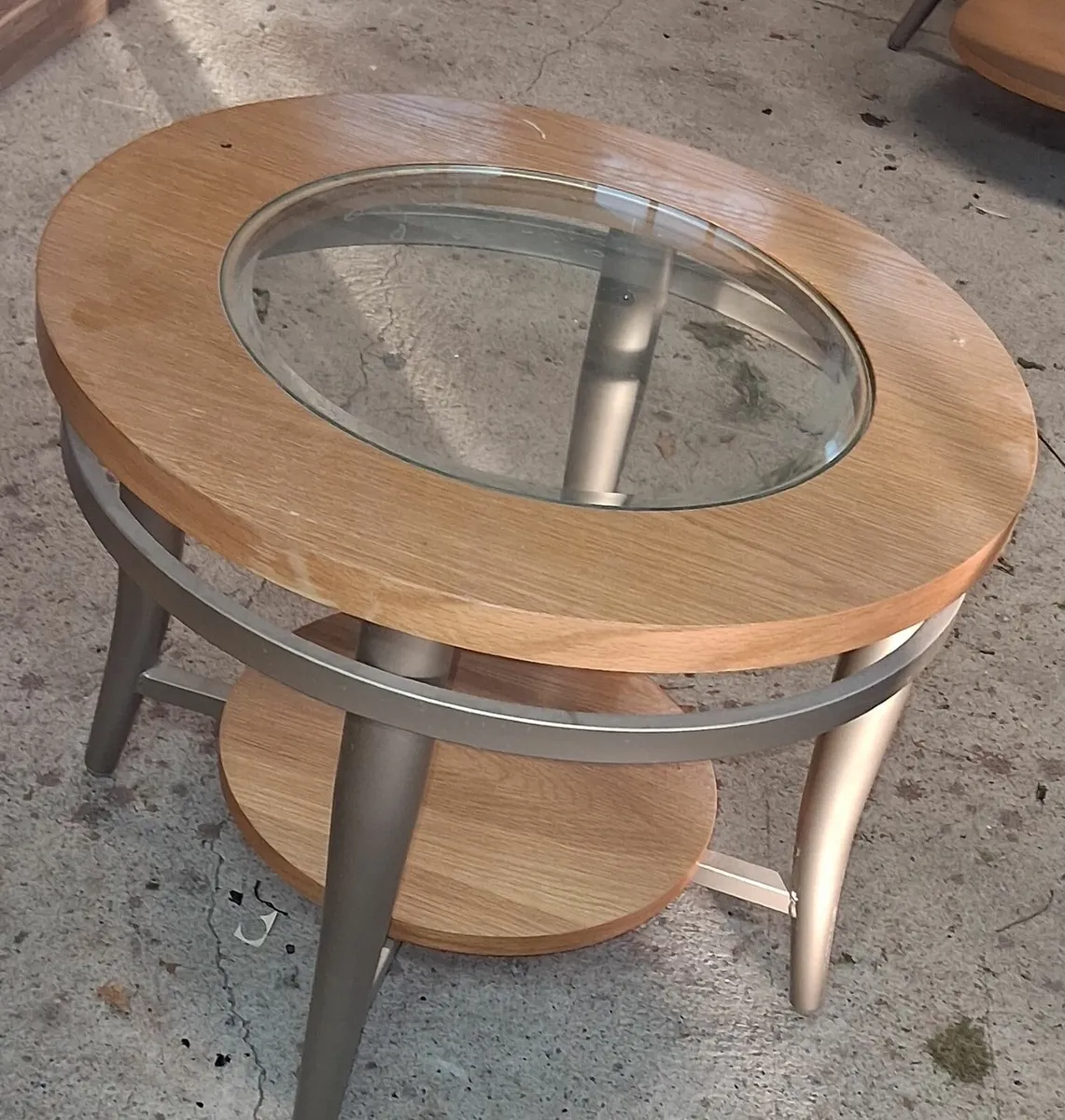 Coffee tables and large sitting/living room rug - Image 2