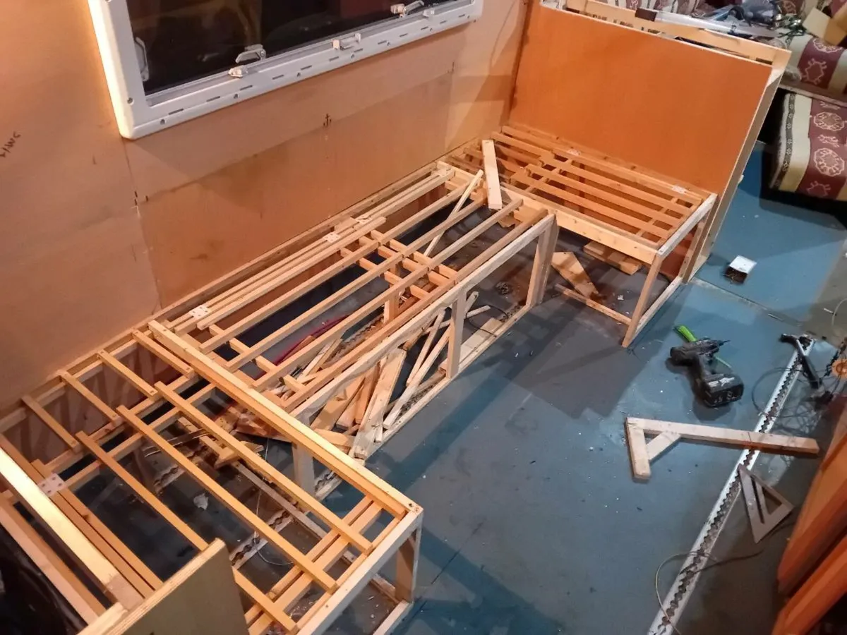 Wanted damaged caravans / campers