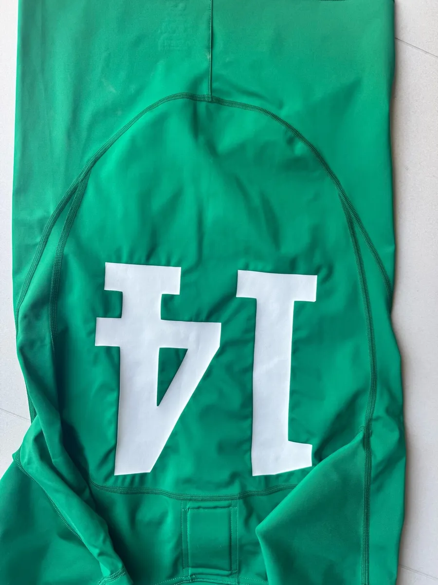 2011 2012 Ireland HomeJersey Signed by squad - Image 2