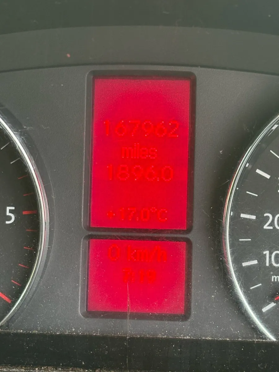 Volkswagen crafter - Image 4