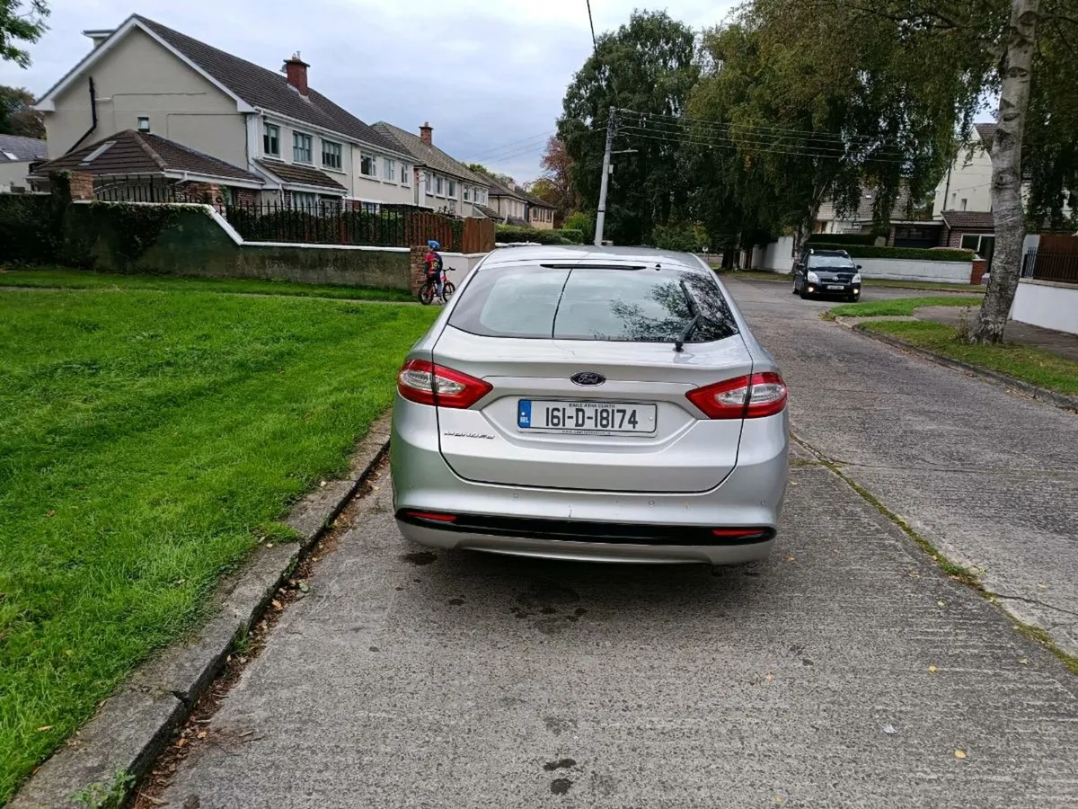 Car - Image 3