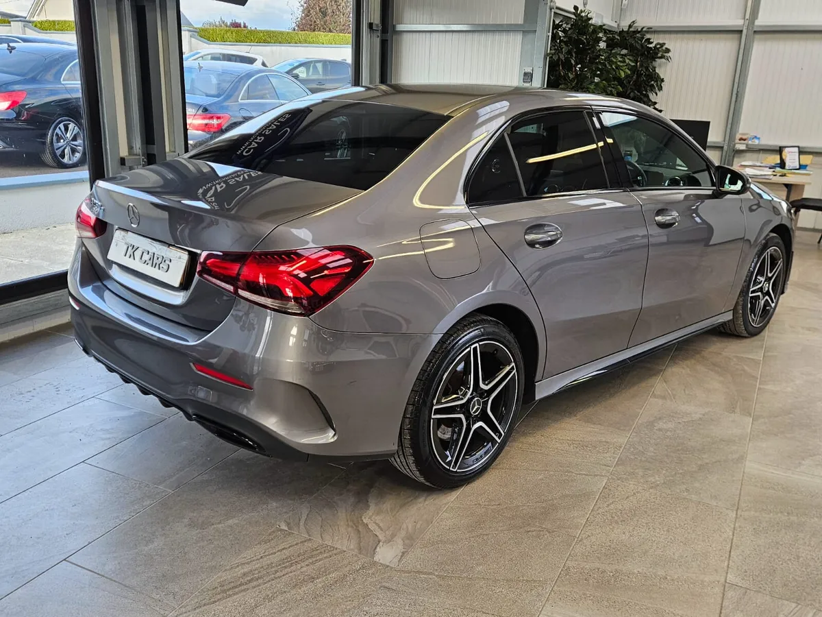 22 MERCEDES BENZ A250 AMG HYBRID - Image 4