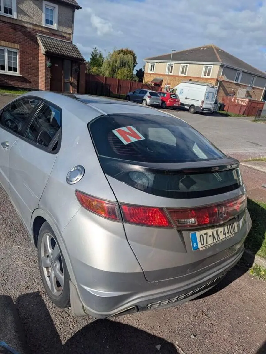 2007 Honda Civic - Image 3