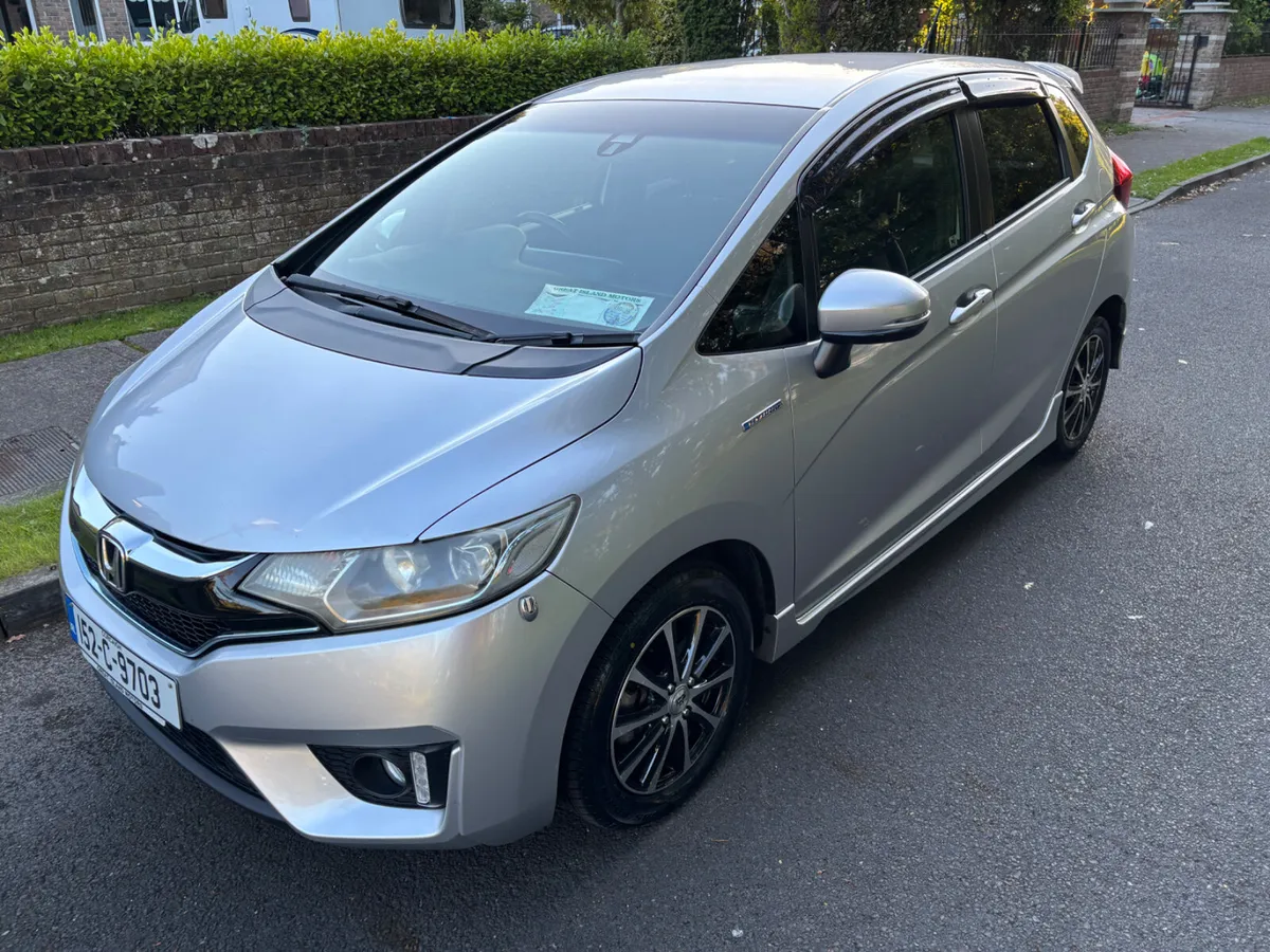 HONDA FIT  2015 NCT JULY 26 TRADE-IN TAKEN HI SPEC - Image 4