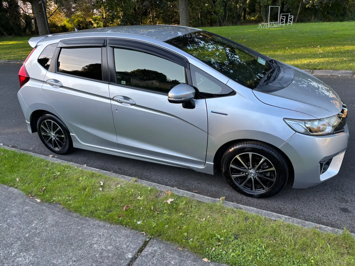 HONDA FIT  2015 NCT JULY 26 TRADE-IN TAKEN HI SPEC - Image 1