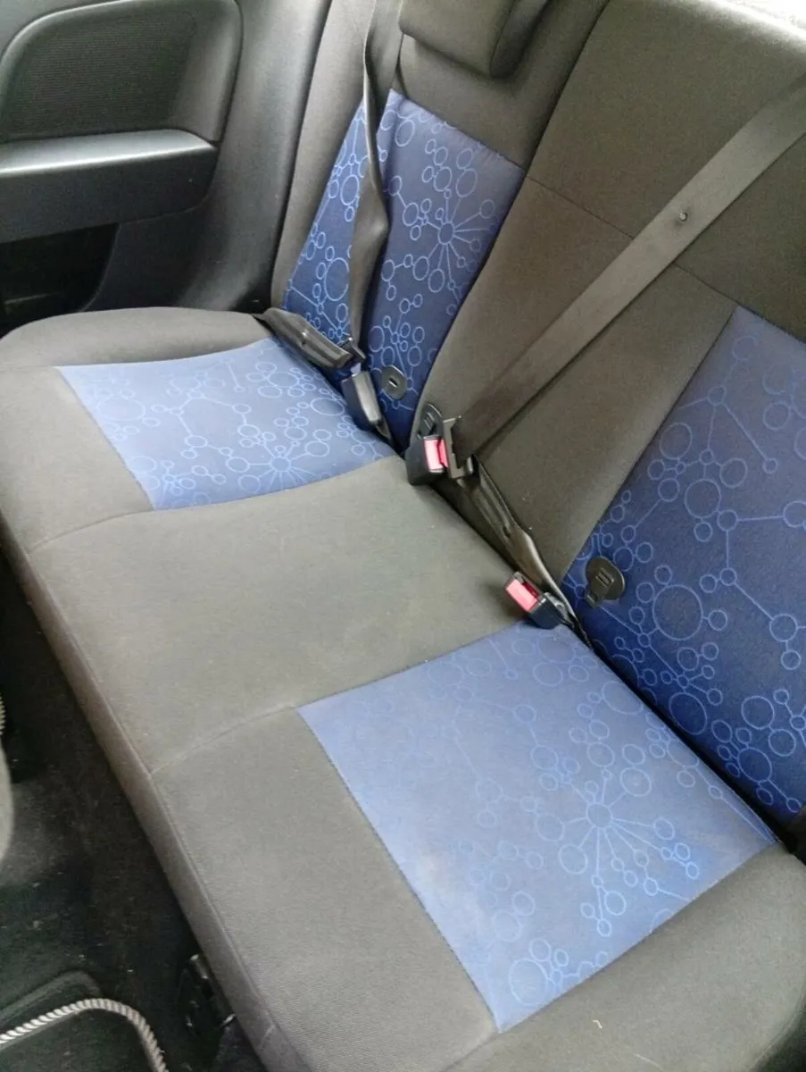 Ford fiesta - Image 3