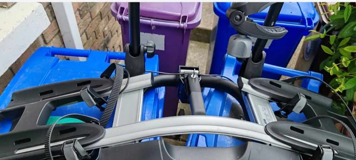 Tow bar mounted bike rack - Image 2