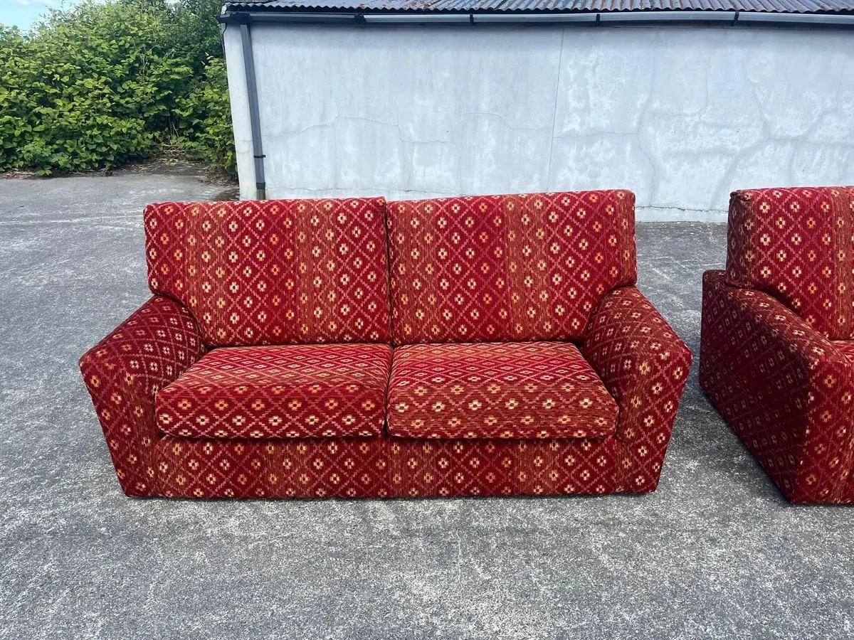 3 piece suite - Image 1