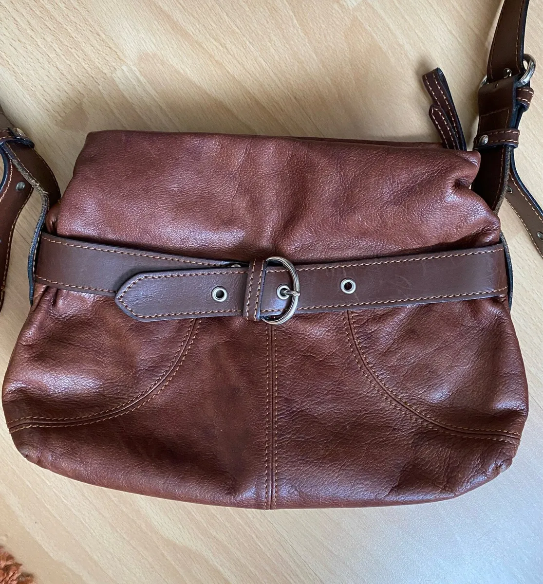 Gianni Conti Leather Shoulder Bag - Image 2