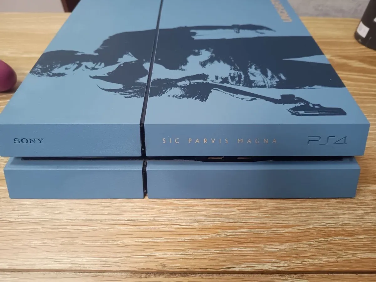 Playstation 4 Limited Edition Uncharted 4 Console - Image 2