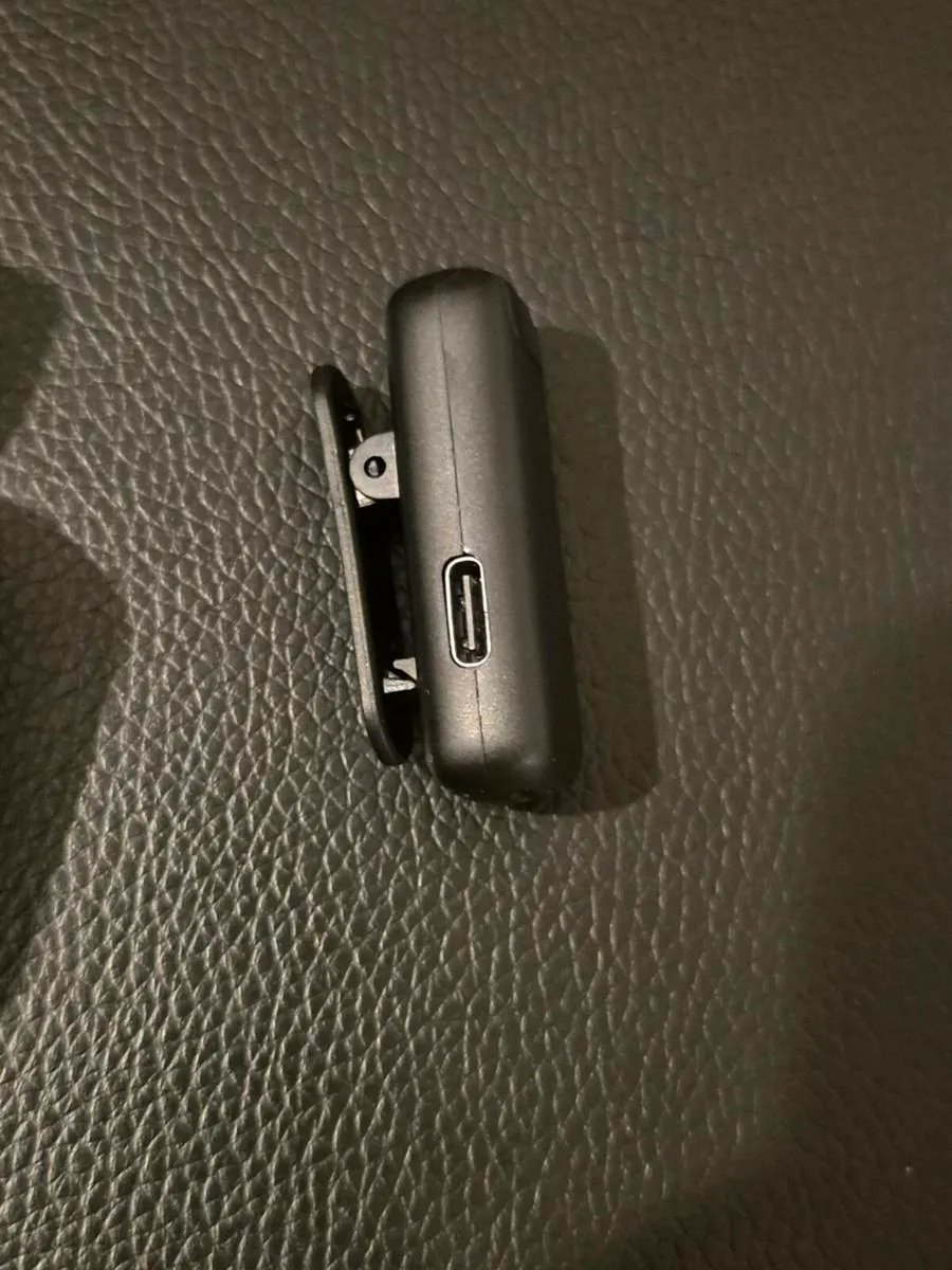 Wireless Lavalier Microphone for Mobile Phones - Image 3