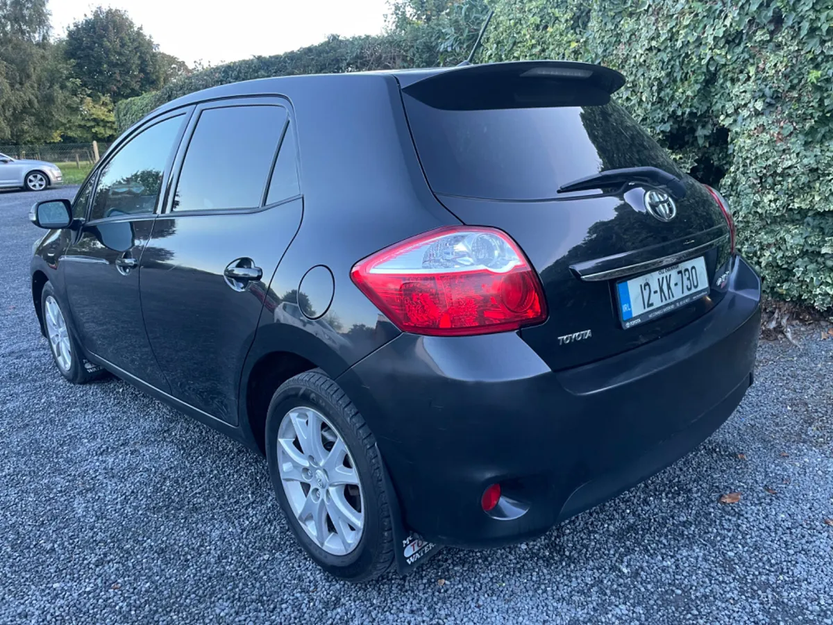 Toyota Auris 2012 Petrol - Image 3