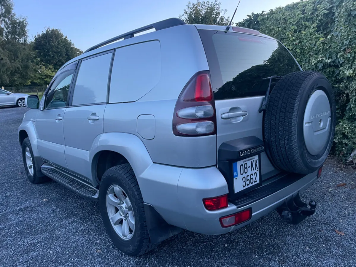 Toyota Land Cruiser 2008 Automatic - Image 4