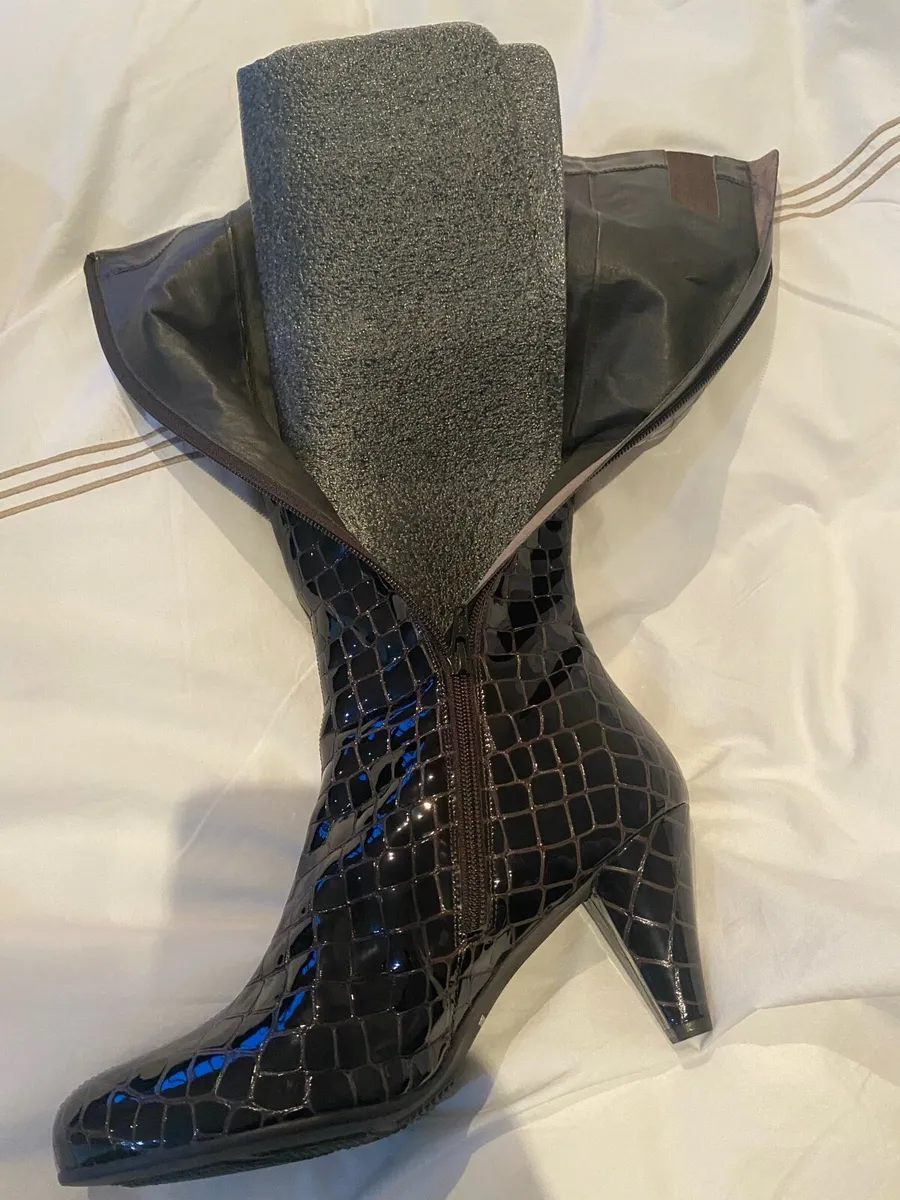 Women’s leather boots - Image 3