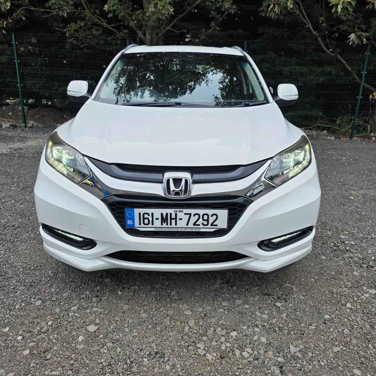 Honda Vezel 2016 Automatic Hybrid - Image 3