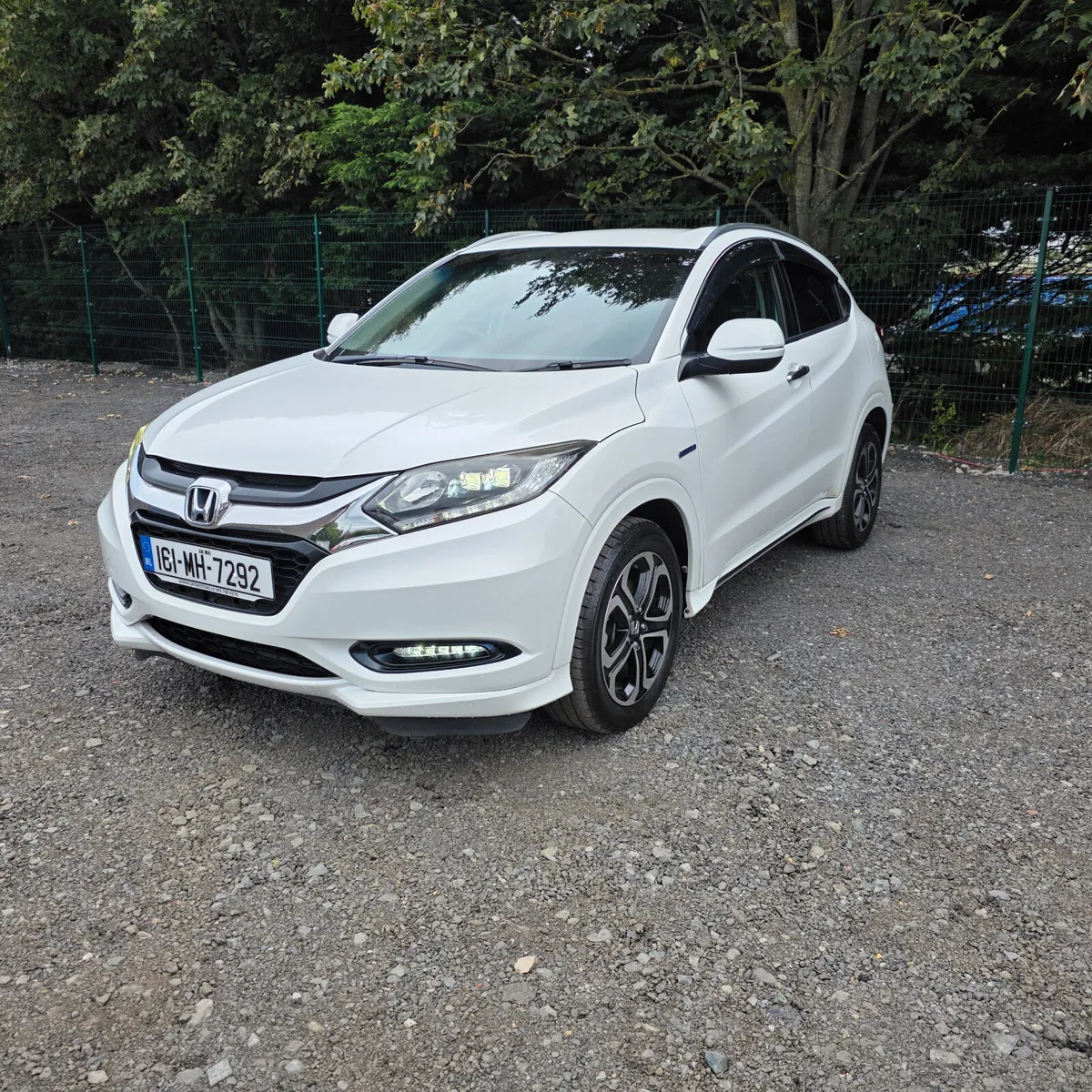 Honda Vezel 2016 Automatic Hybrid - Image 4