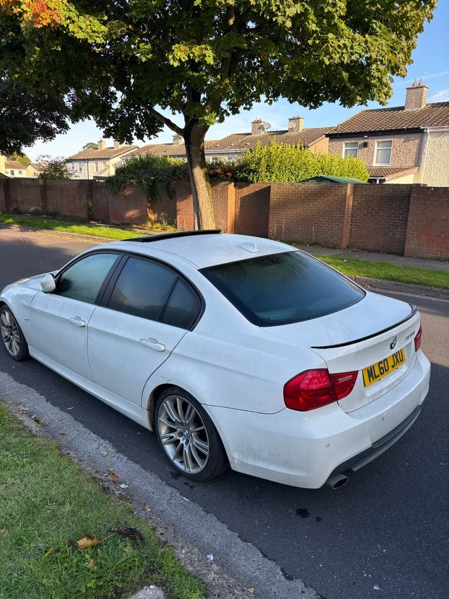 BMW 3 Series Breaking - Image 4