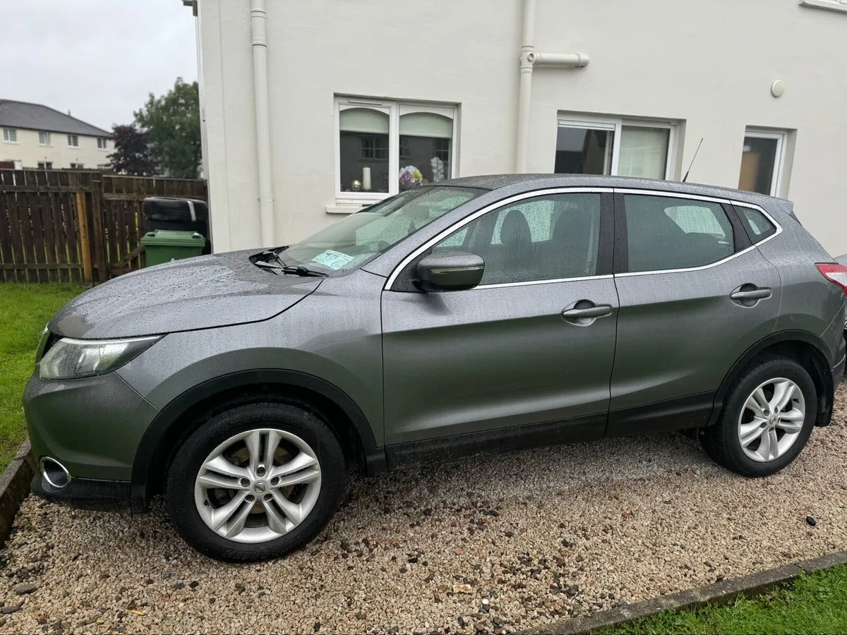 Nissan Qashqai 2014 - TAX 04/26  - Diesel - Image 4