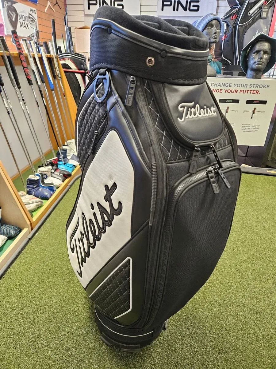 Titleist Staff Bag - Image 3