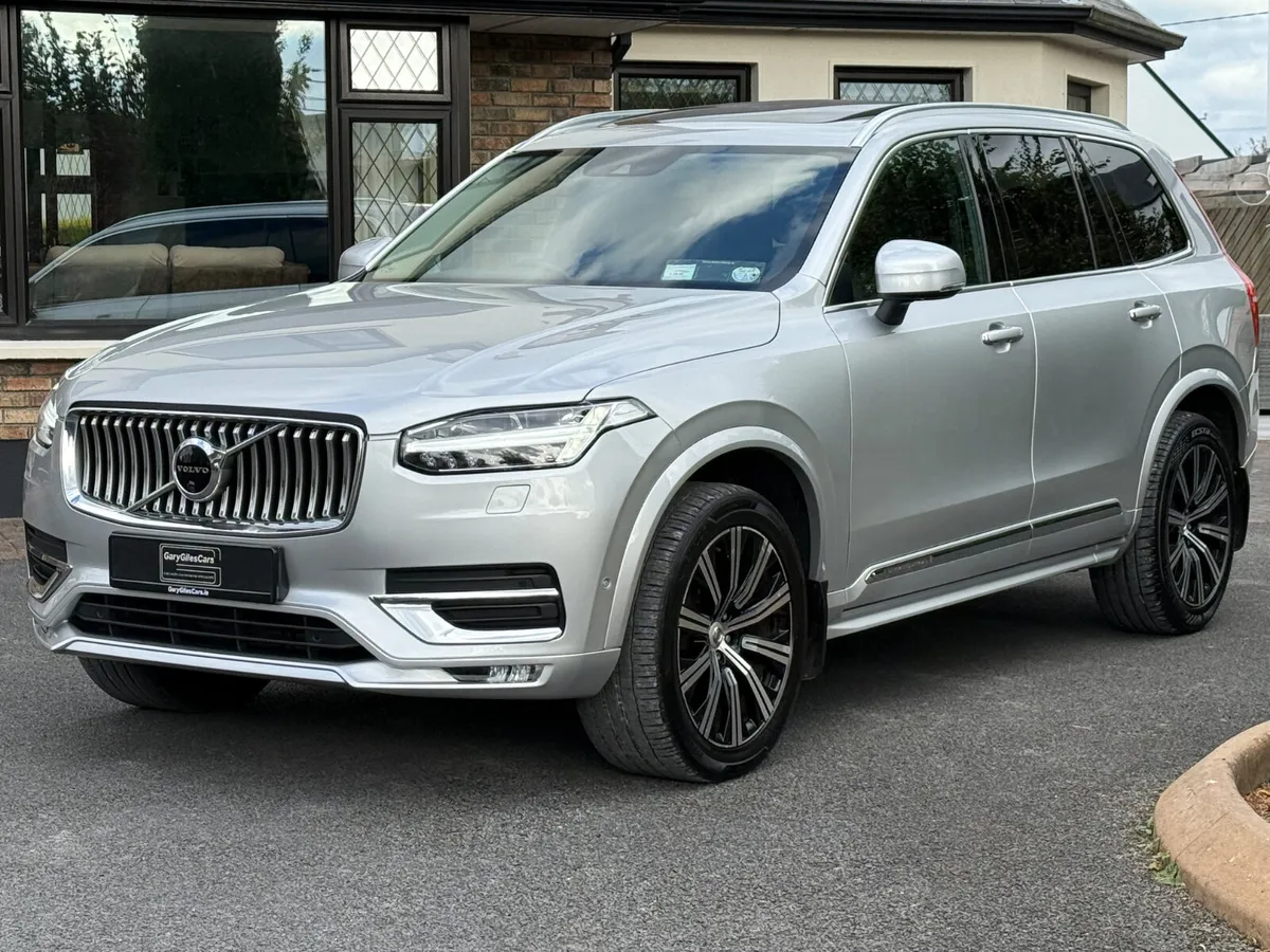 Now Reserved! Stunning 201 Volvo XC90 Inscription! - Image 3