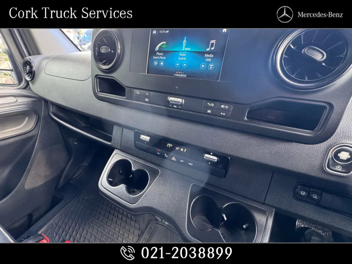 Mercedes-Benz Sprinter 319/36 EU6 6DR AUTO VAN - Image 2