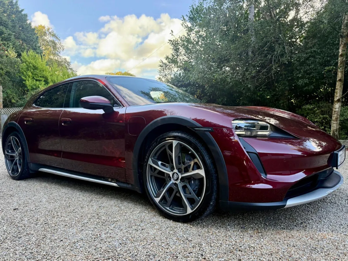 Porsche Taycan 4 CROSS TOURISMO *5 Seats…4 Wheel D - Image 3