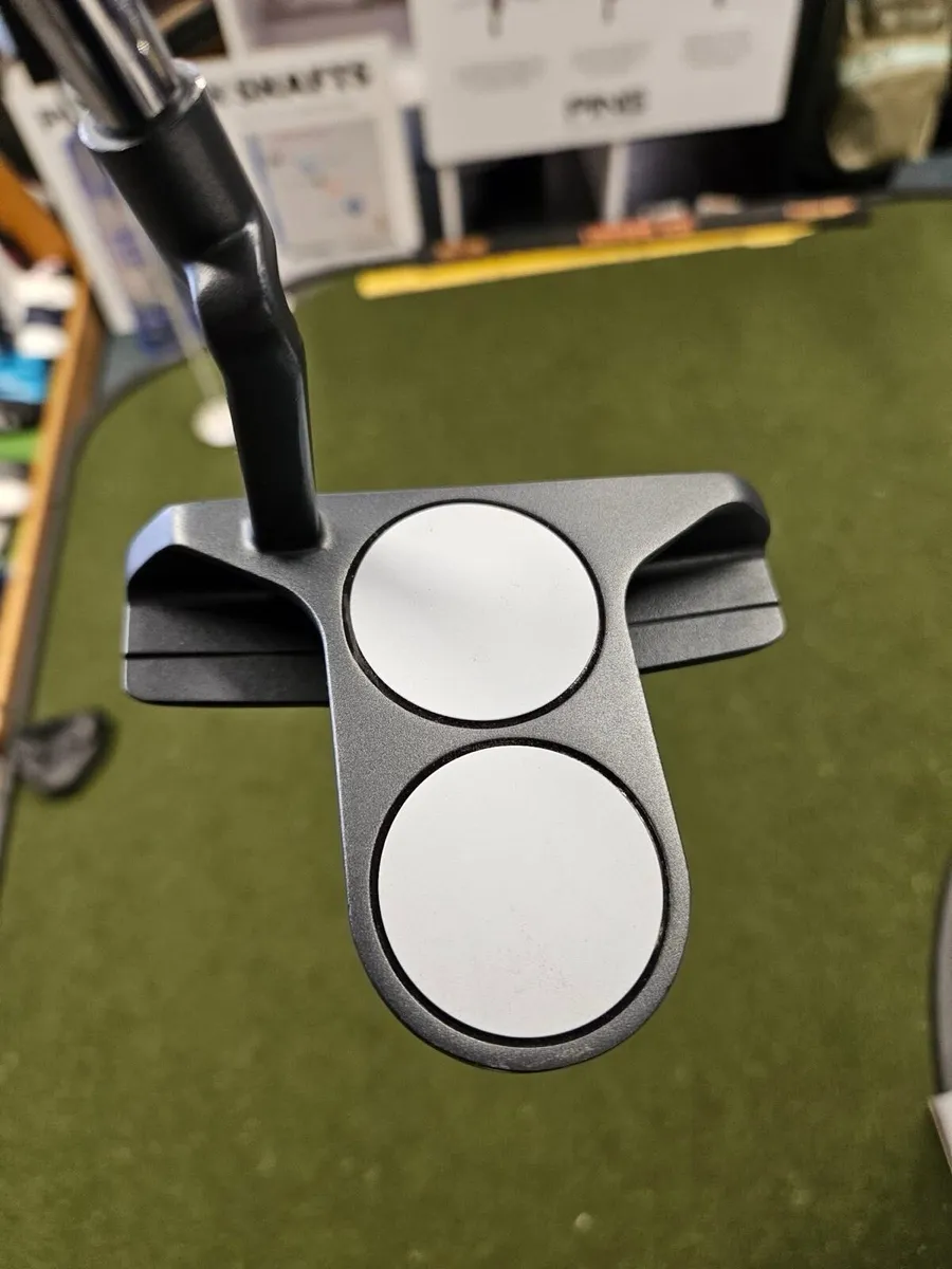 Odyssey DFX 2-Ball Blade Putter - Image 2