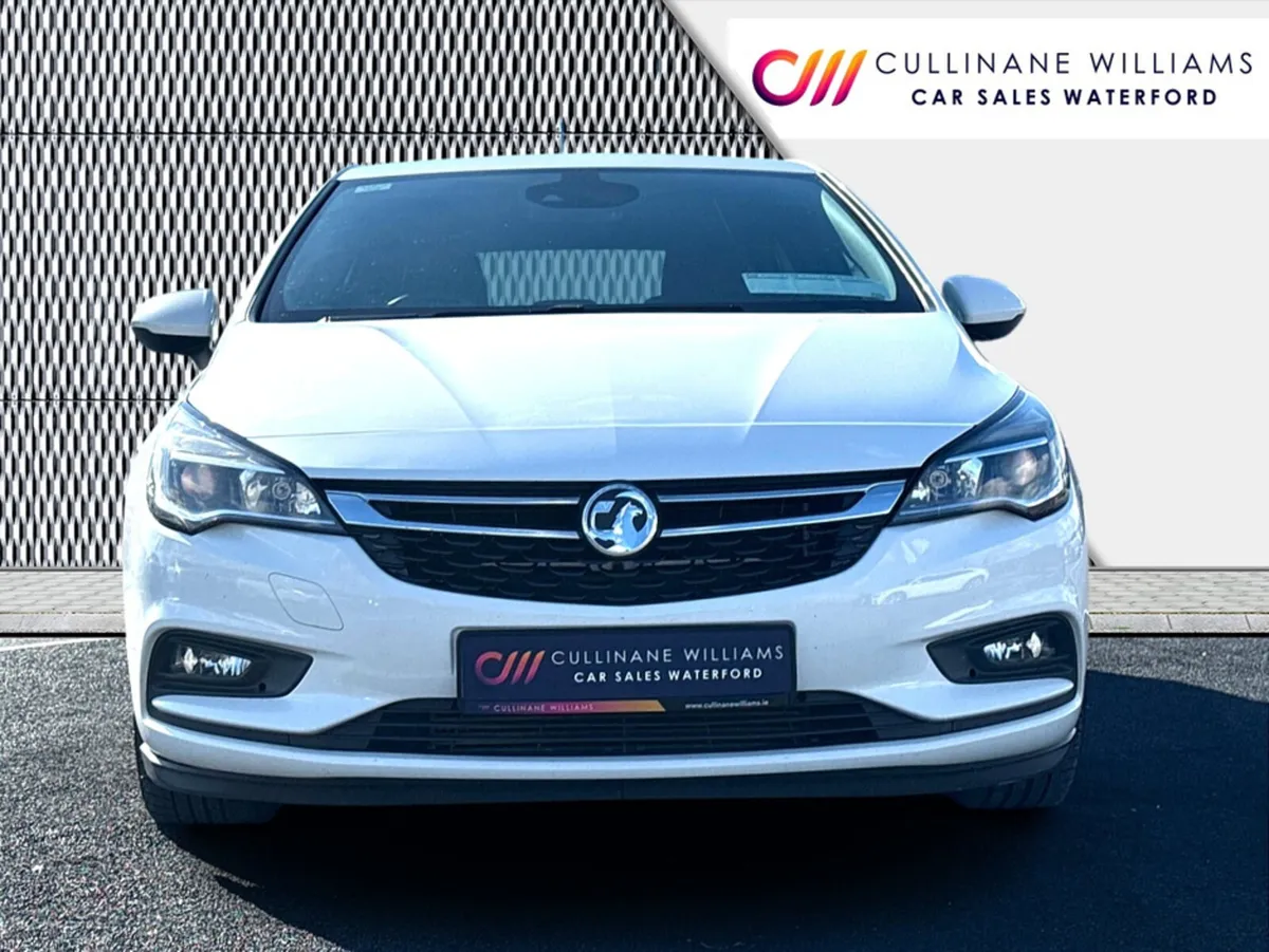 Vauxhall Astra 2017 TURBO 1.4 SRI 148BHP €68 P/W W - Image 3