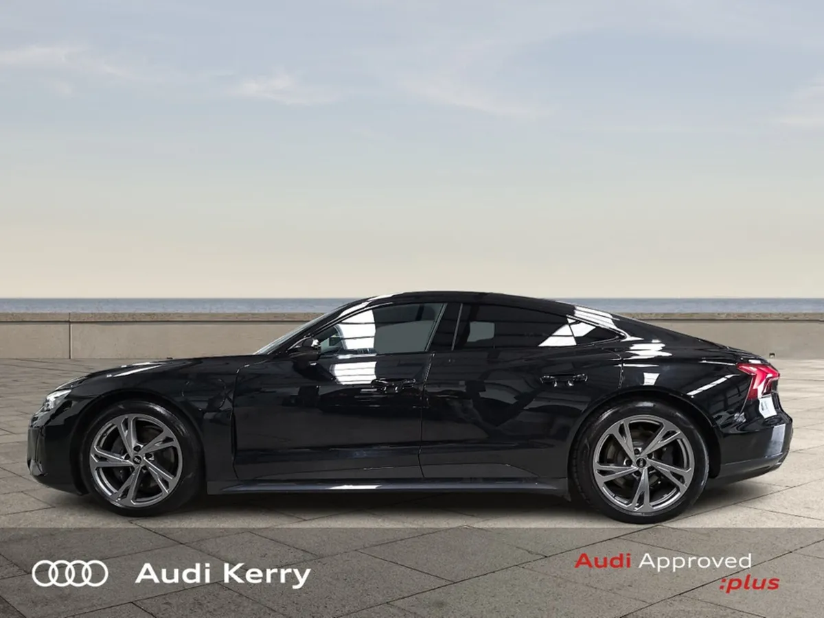 Audi e-tron GT QUATTRO 530BHP AUTOMATIC - Image 4