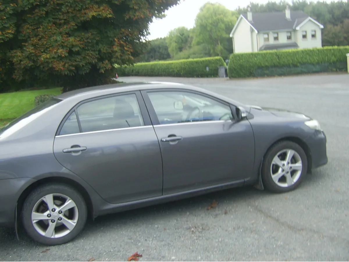 Toyota Corolla 1.4 D-4D LUNA MC 4DR - Image 4