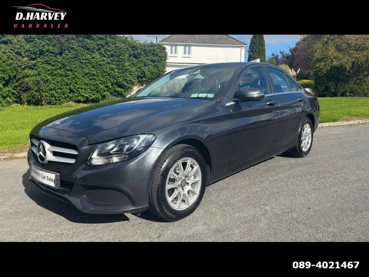 Mercedes-Benz C-Class C200 SE Auto**One Owner**Low - Image 4