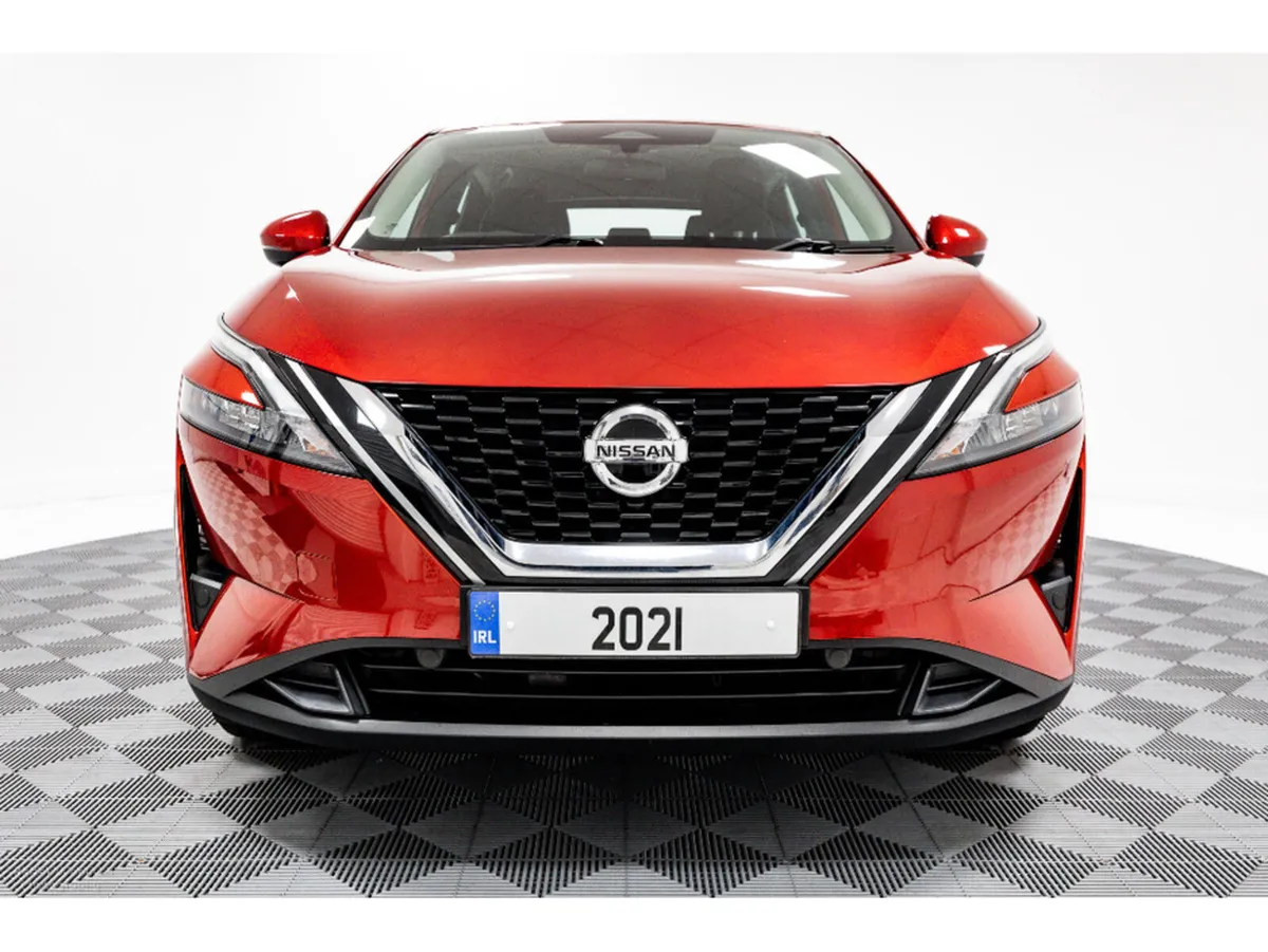 Nissan Qashqai ACENTA PREMIUM 1.3 MHEV 140HP - Image 2