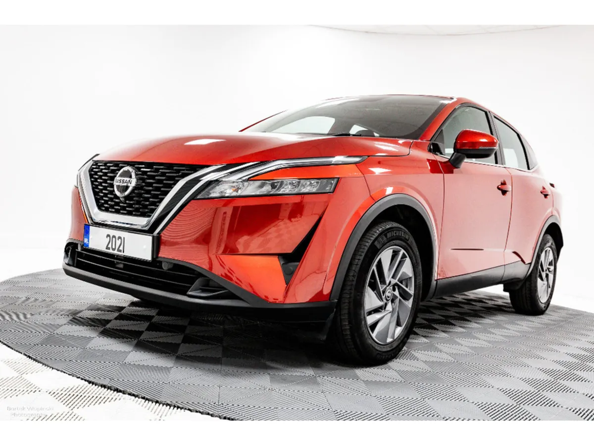 Nissan Qashqai ACENTA PREMIUM 1.3 MHEV 140HP - Image 3