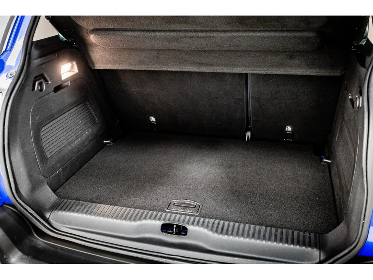 Citroen C3 Aircross SHINE 1.2 Petrol 110HP - Image 2