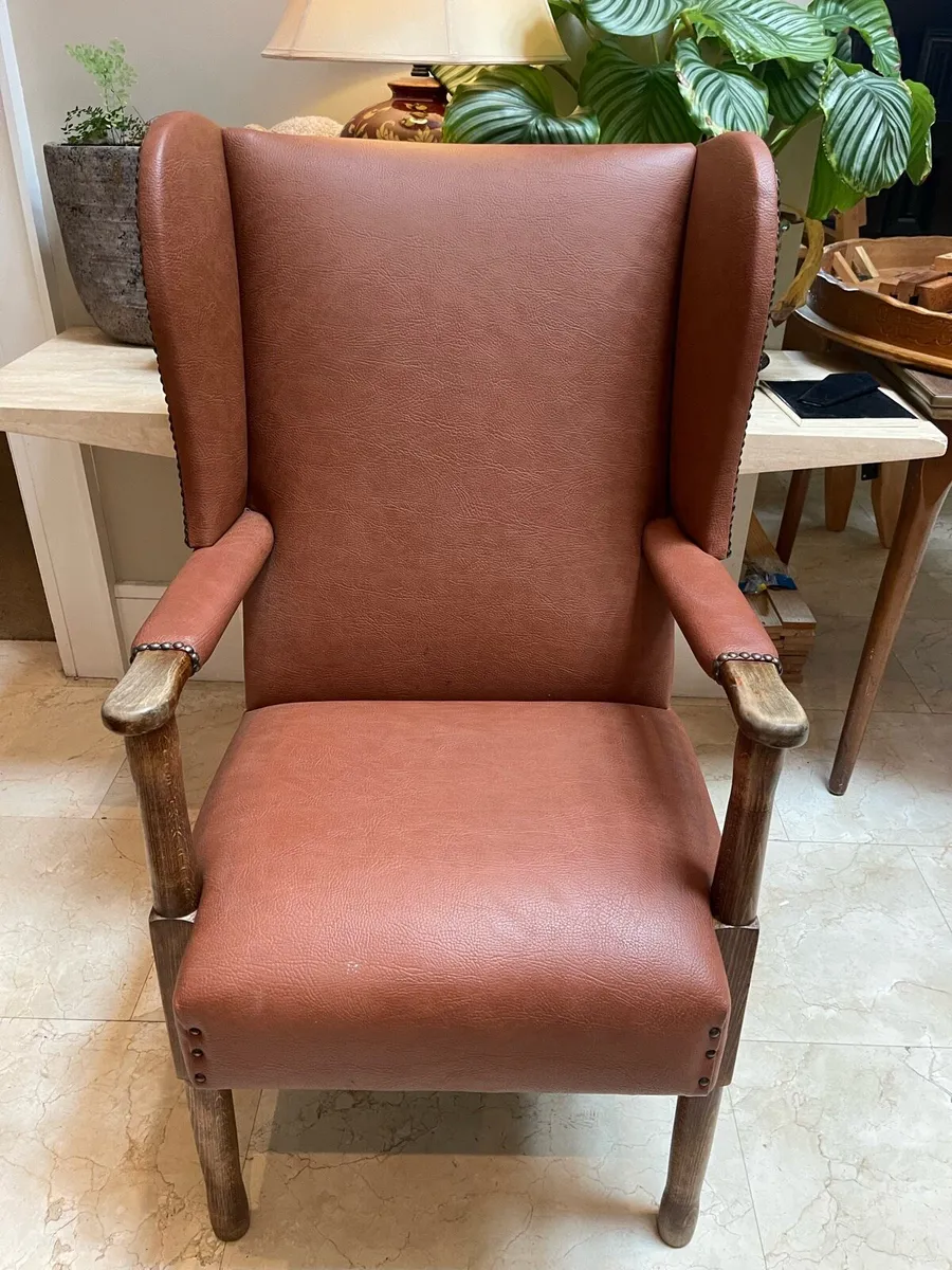 Queen Anne Style Orthopaedic Armchair - Deliver - Image 1