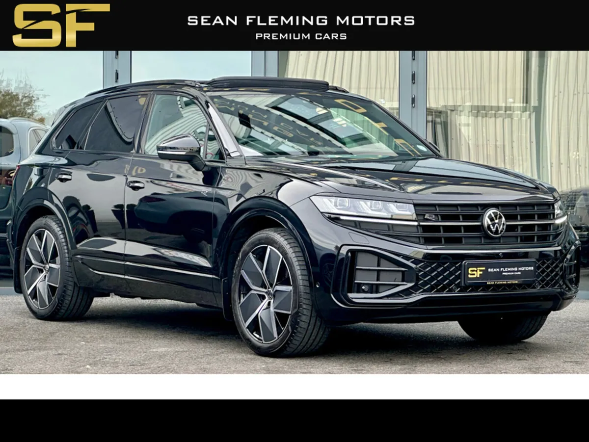 Volkswagen Touareg *Price plus VAT* 3.0 V6 BLACK E - Image 1