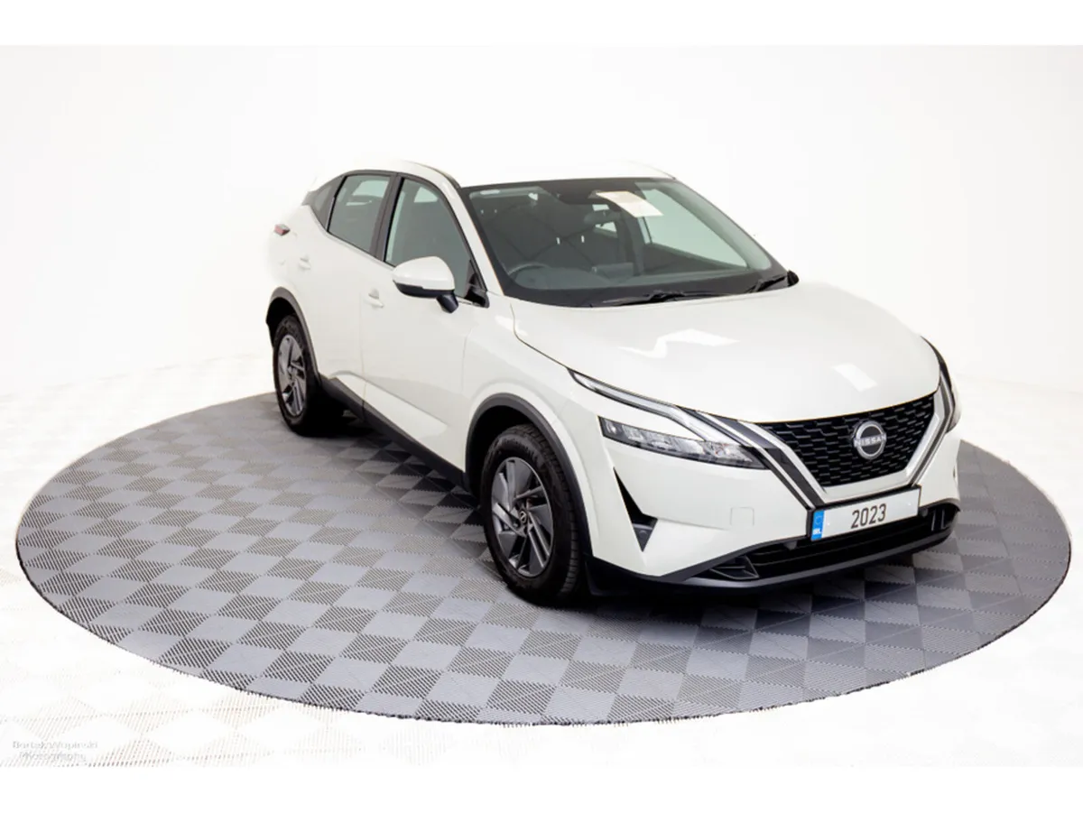Nissan Qashqai ACENTA PREMIUM 1.3 MHEV 140HP - Image 1