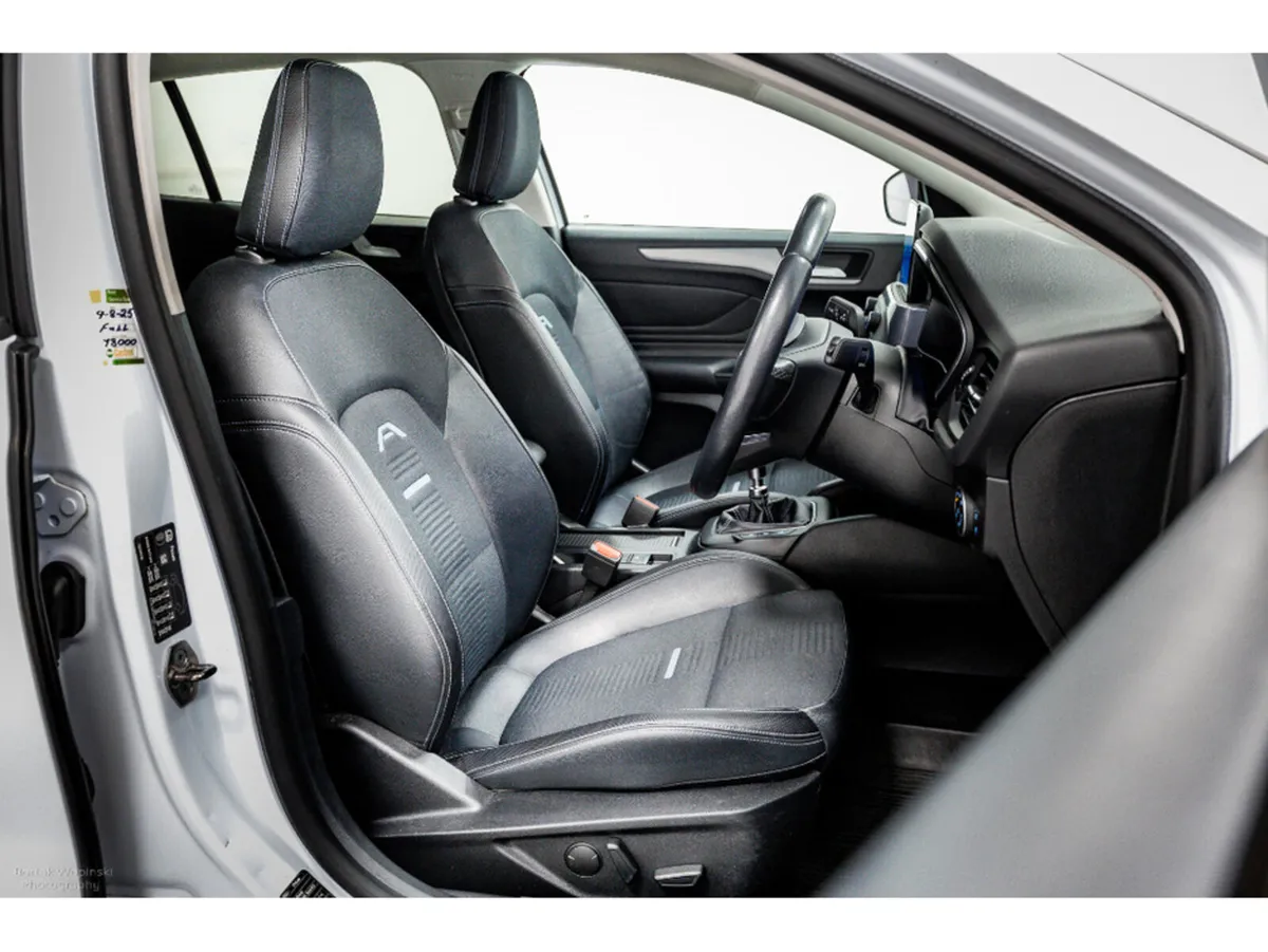 Ford Focus *A versatile estate with a nice spec* A - Image 3