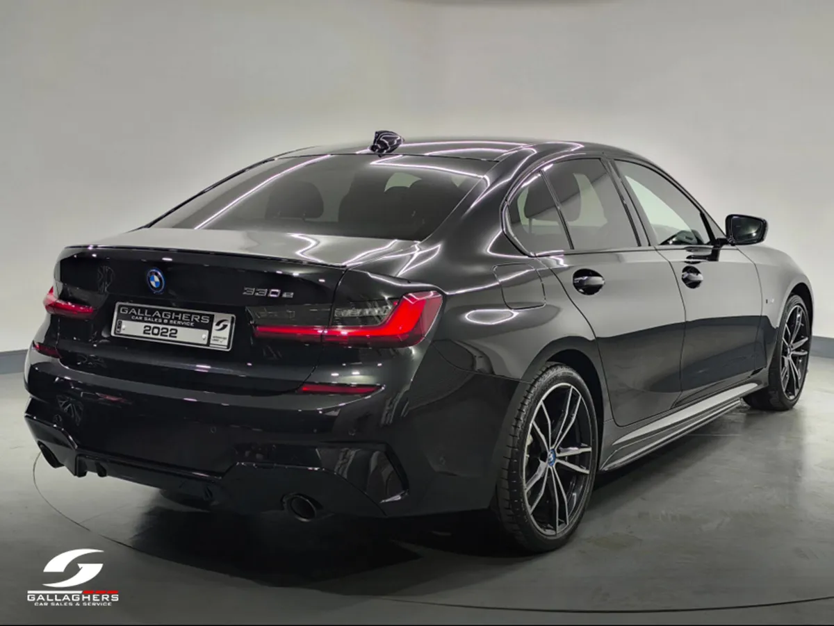BMW 3-Series (221) M SPORT PRO AUTOMATIC - Image 4