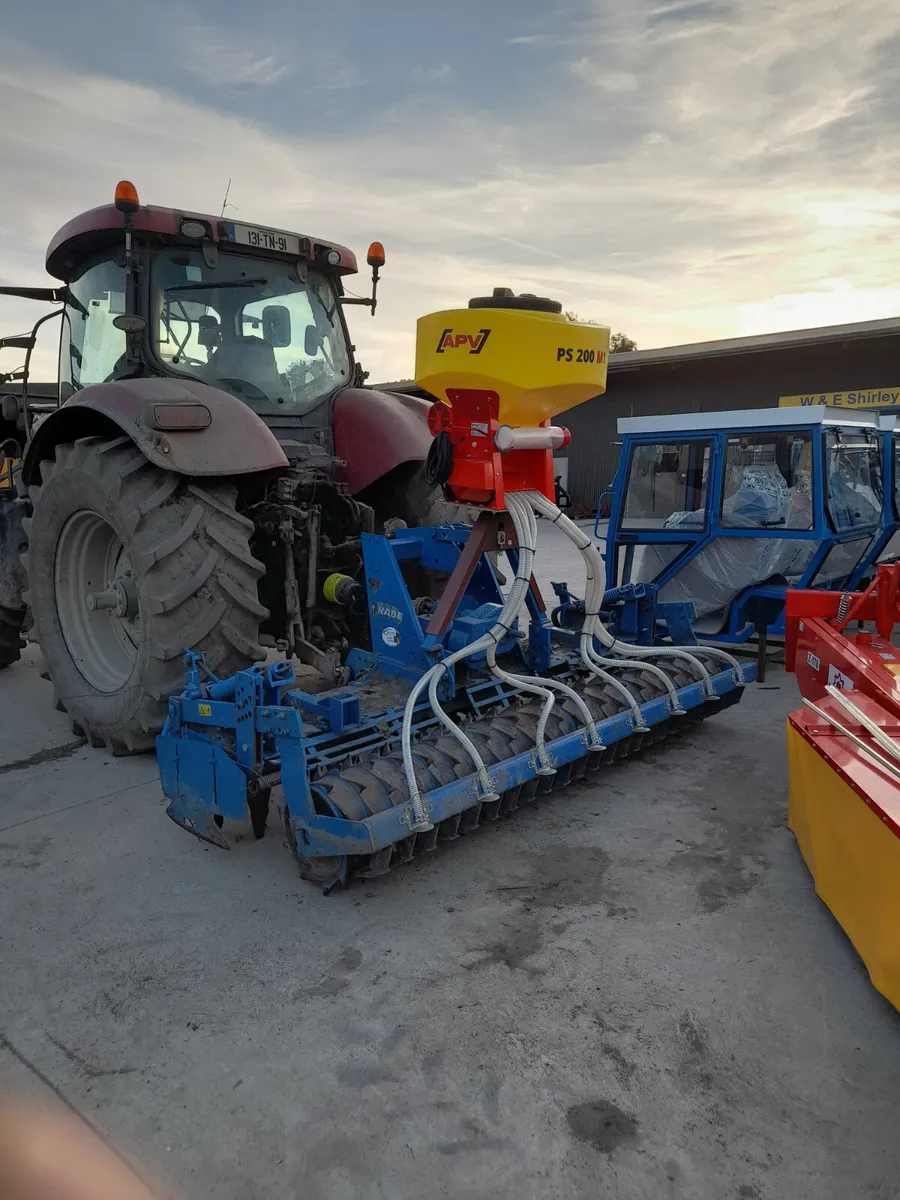 APV Air Seeders and Broadcasters - Image 1