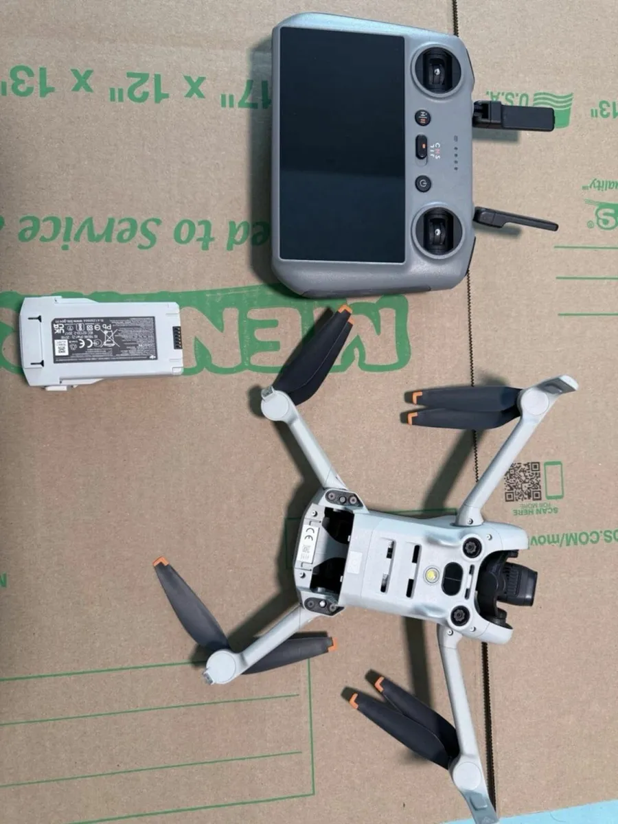 DJI Mini 4 Pro Drone - Image 1