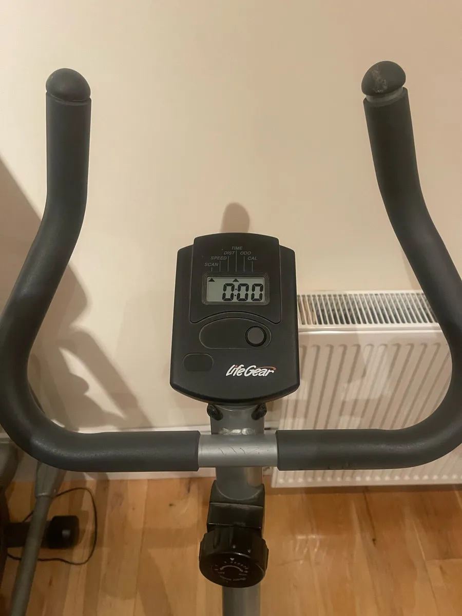 As New - Life Gear Exercise Bike - Can Deliver - Image 2