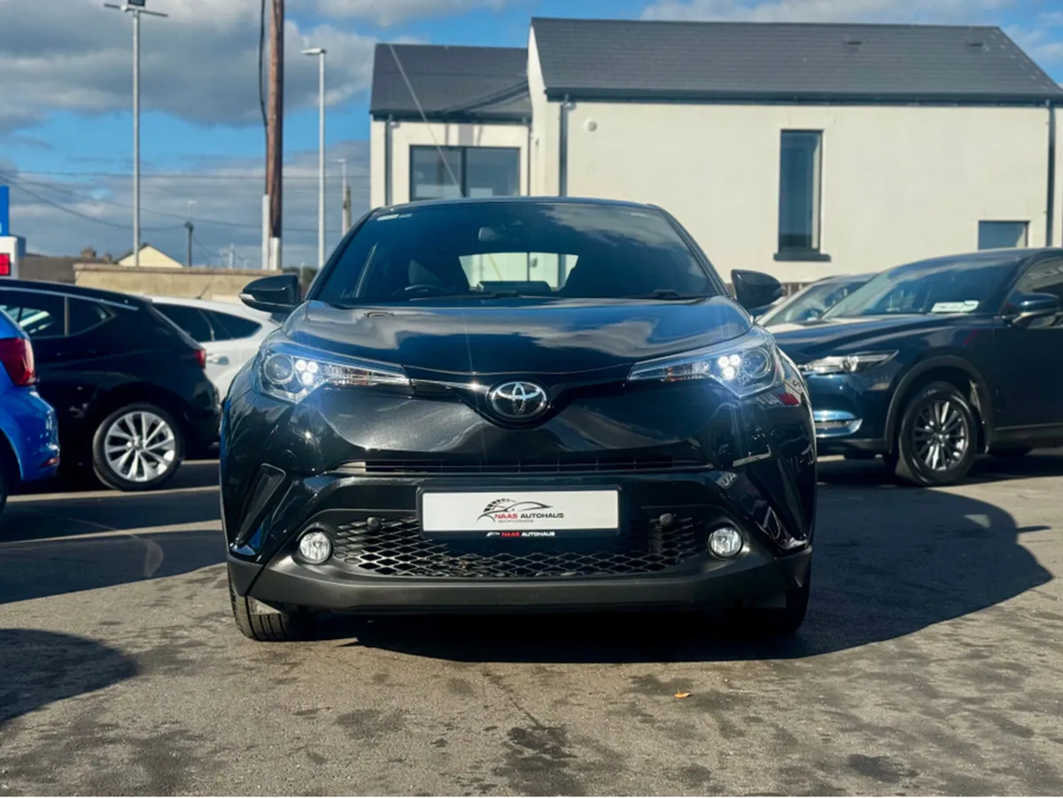 Toyota C-HR 1.2T LUNA 4DR - Image 2