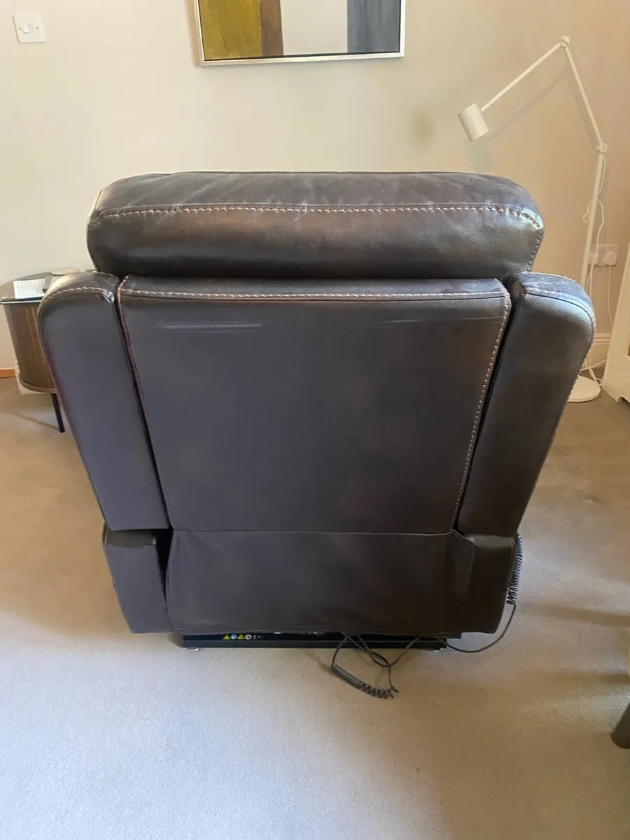 Recliner chair - Image 3